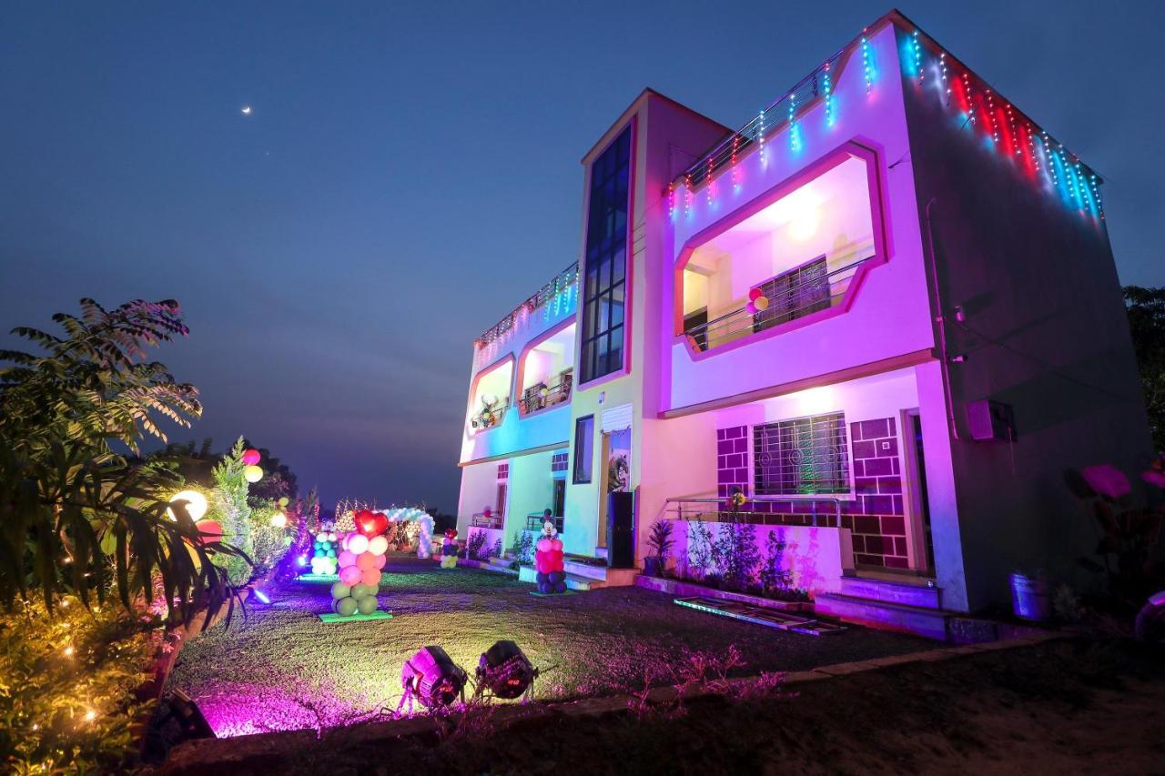 Anand Valley Hotel Panhāla Exteriér fotografie